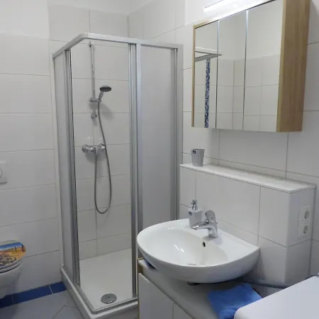 Haus Bucheneck App 03 شقة *